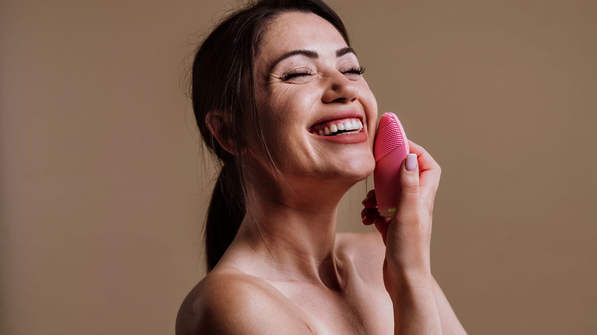 Come detergere il viso